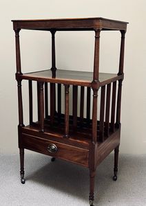 Etagere - music stand 