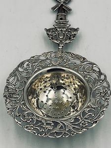 Dutch silver tea strainer 