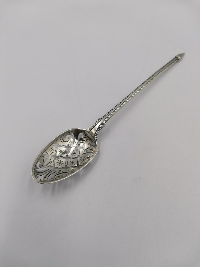 18th century Mote spoon