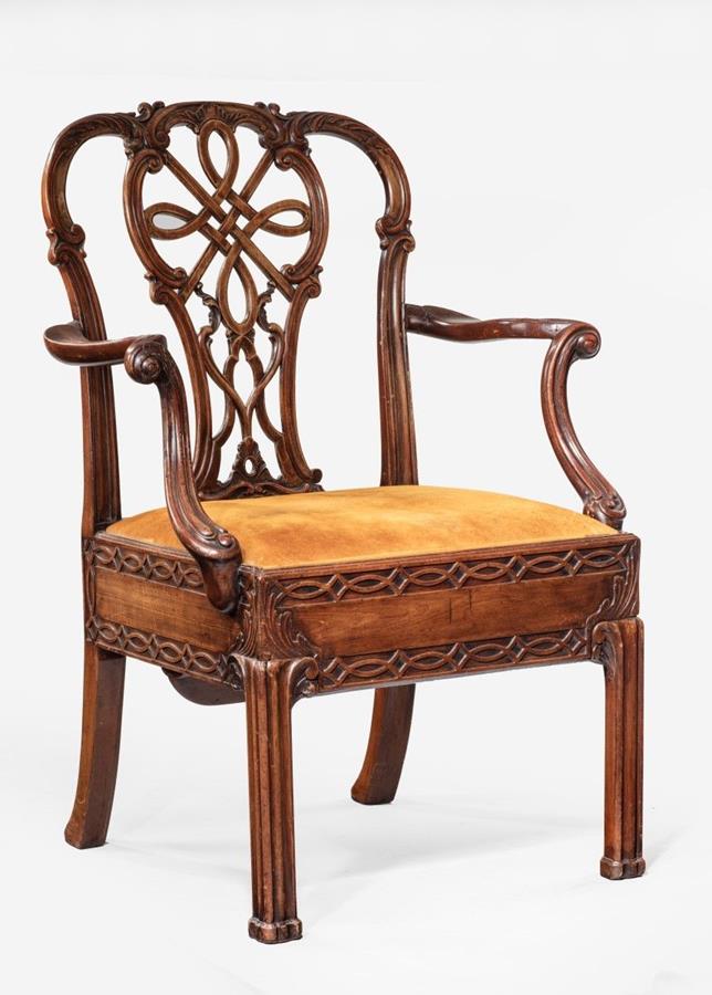 Antique metamorphic arm chair