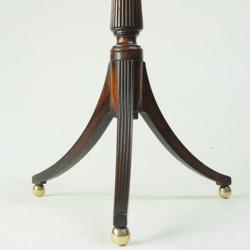 Fine Regency period mahogany Lectern Table 