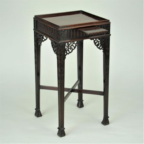 Exceptional 18th century blind fret urn stand