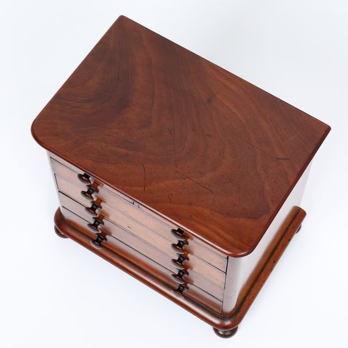 Georgian miniature mahogany chest of drawers