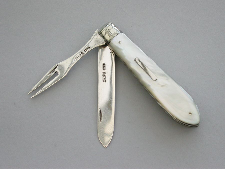 Early 20th Century Silver & Mother of Pearl Combined Folding Fruit Knife &  Fork by Henry Williamson Ltd, Sheffield - Steppes Hill Farm Antiques Ltd