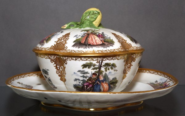 Meissen Tureen, Cover and Stand