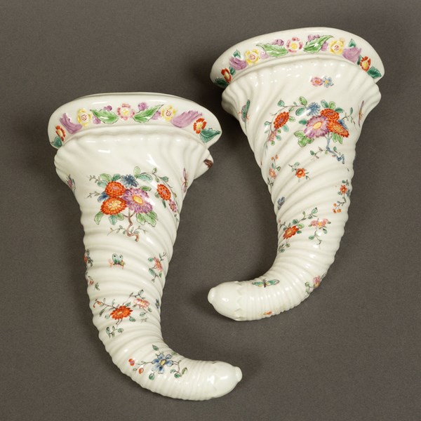 Pair of Worcester Cornucopia Wall-Pockets 