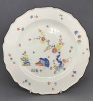 Bow Plate Painted With a Kakiemon Pattern
