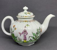 Early Worcester Ribbed Teapot and Cover