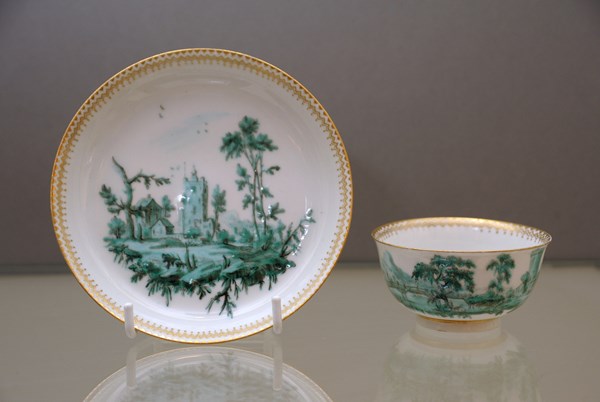 Chelsea tea bowl  and saucer 