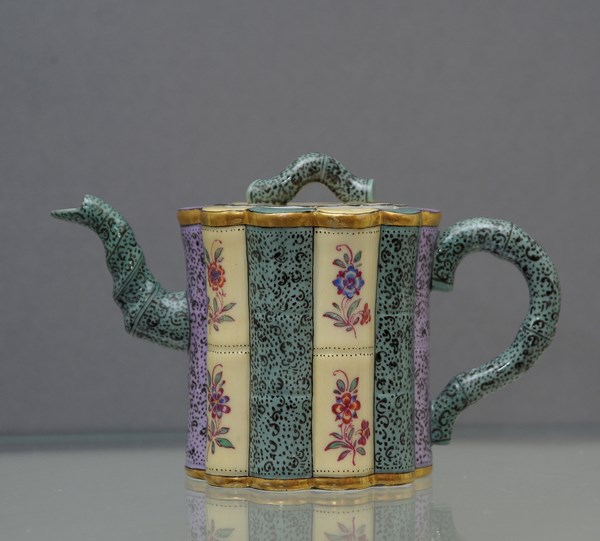 Meissen Teapot and cover